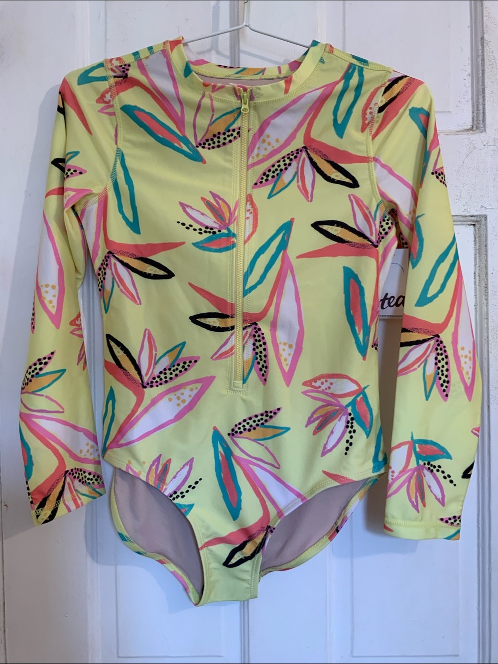 NWT Girls Long Sleeve Zip Front Floral Rash Guard Swimsuit - Yellow in size 16